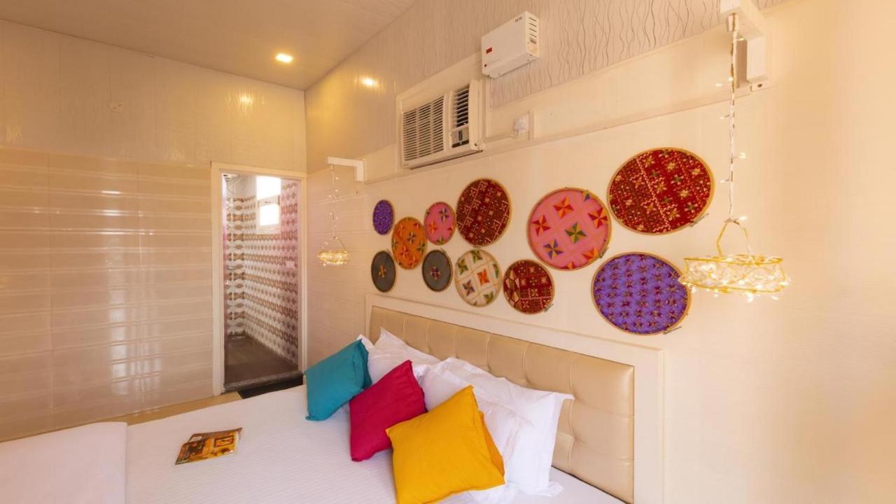 Madpackers Amritsar Bunks, Rooms, & Community Exteriér fotografie